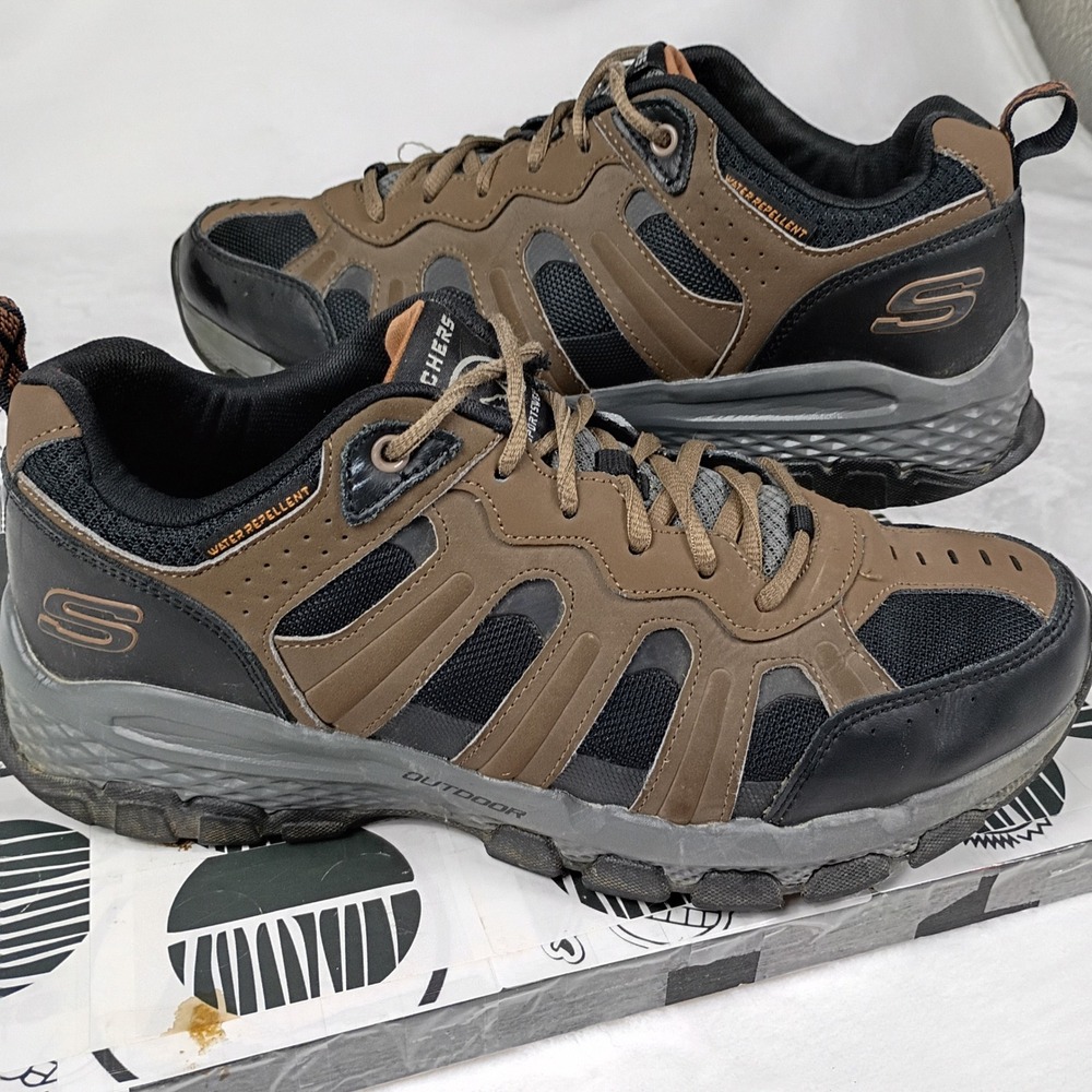 Skechers Outdoor Sportswear Mens Water Repellent Hiking Shoes Brown Black Chunky
